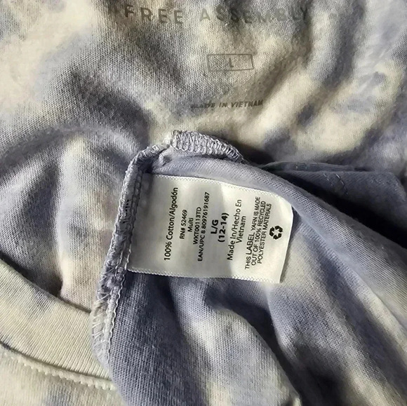 Free Assembly Blouse L - Picture 4 of 5